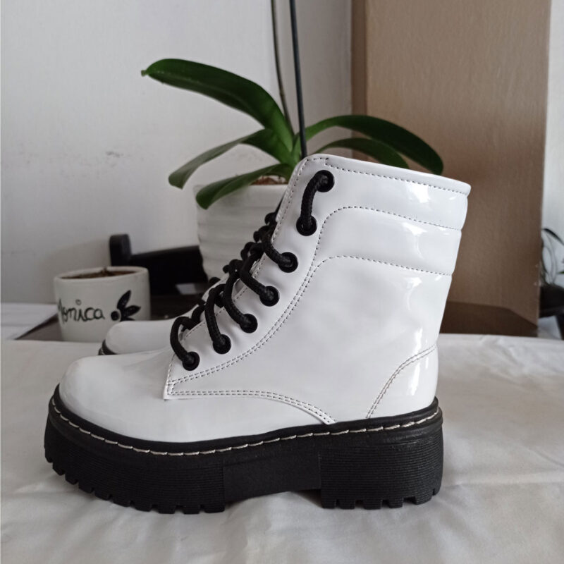 D Ella Shoes Peru