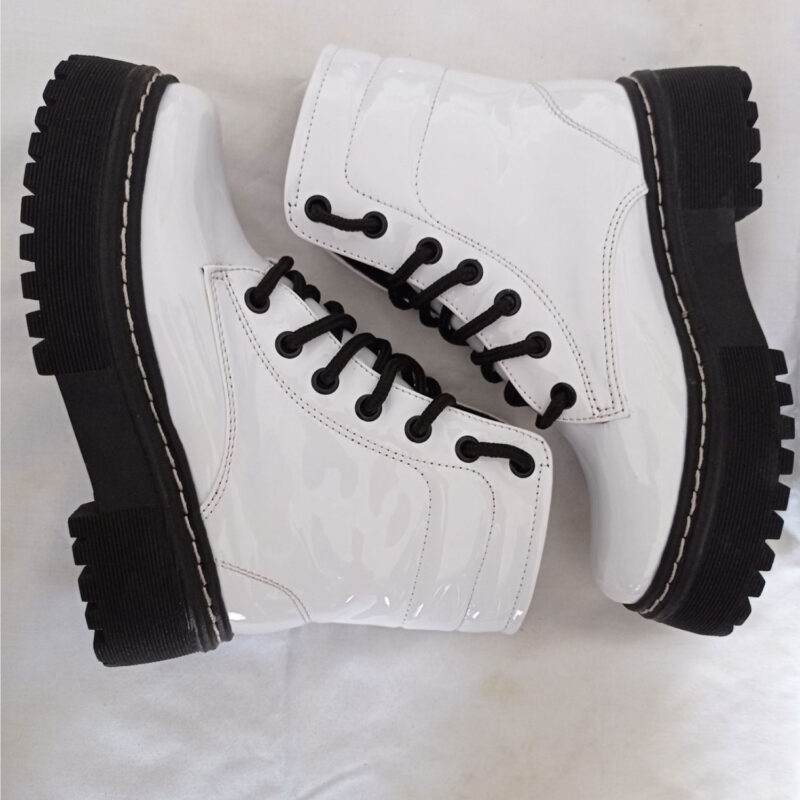 D Ella Shoes Peru