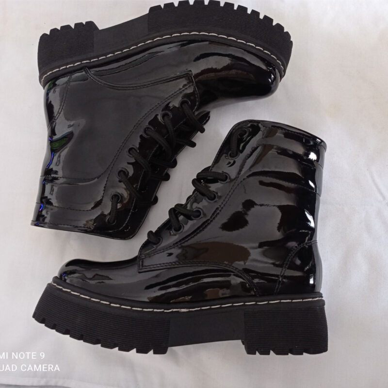 D Ella Shoes Peru
