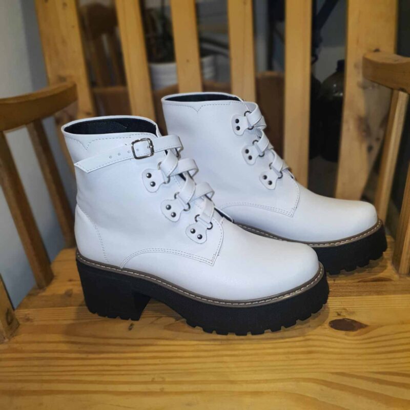 D Ella Shoes Peru