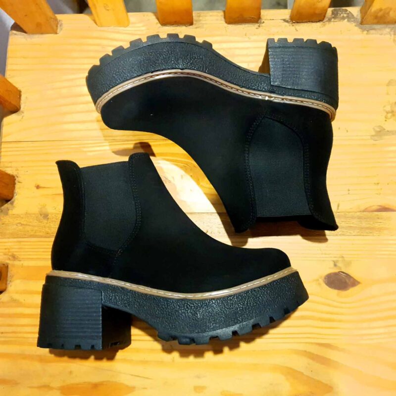D Ella Shoes Peru