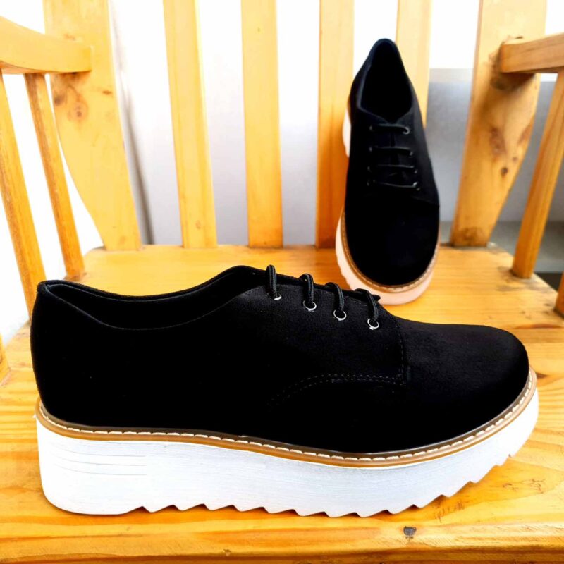 D Ella Shoes Peru